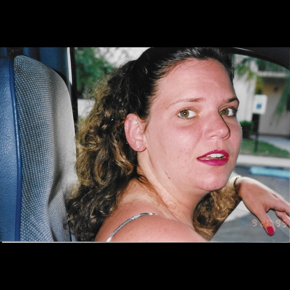 Meet your Posher, Eemoonah - Picture 4 of 4